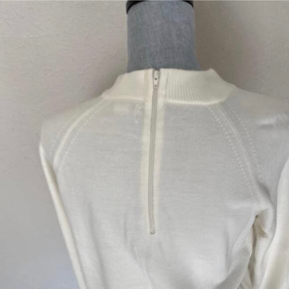 Hampshire Studio White Turtleneck Sweater - Picture 4 of 15